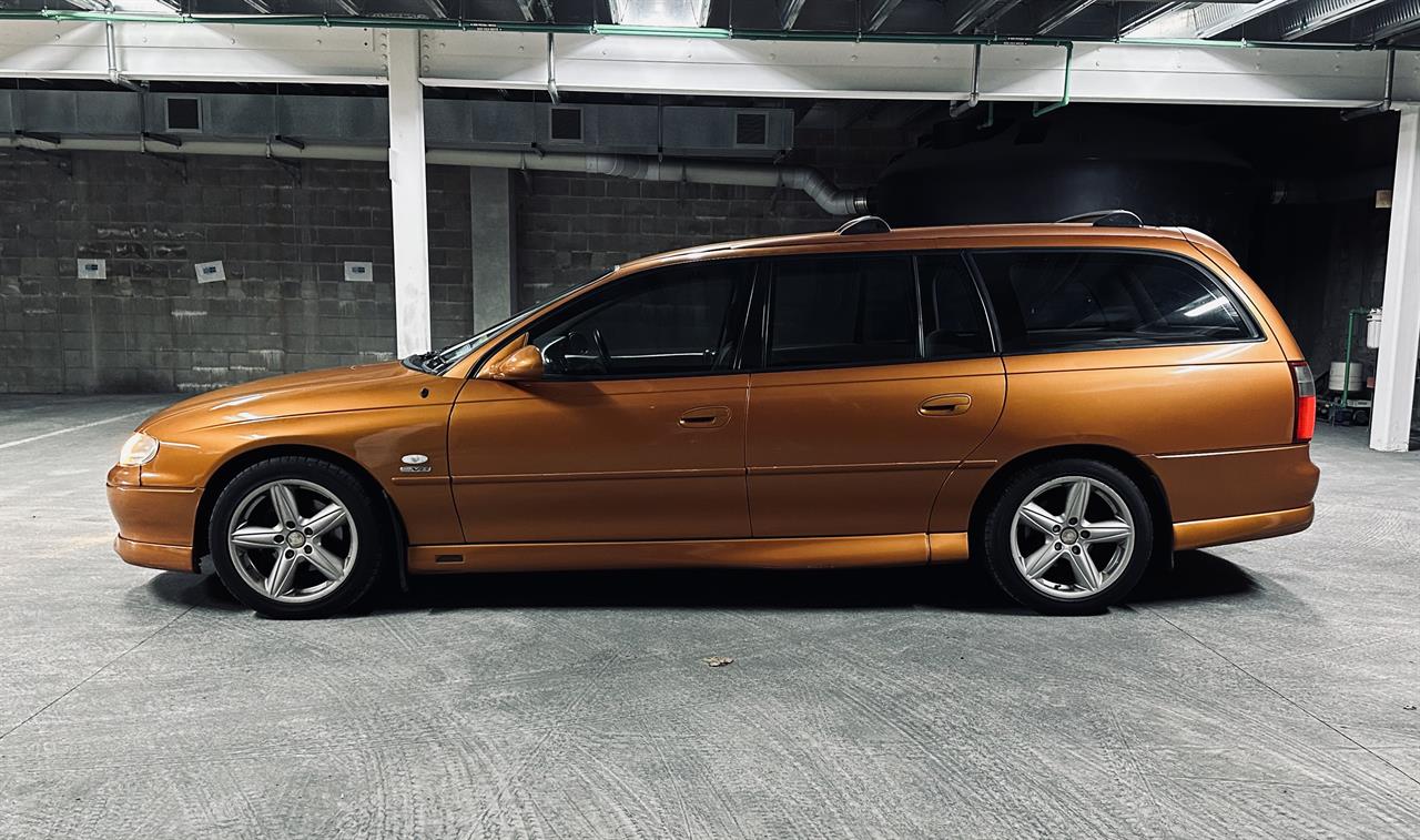 2000 Holden Commodore
