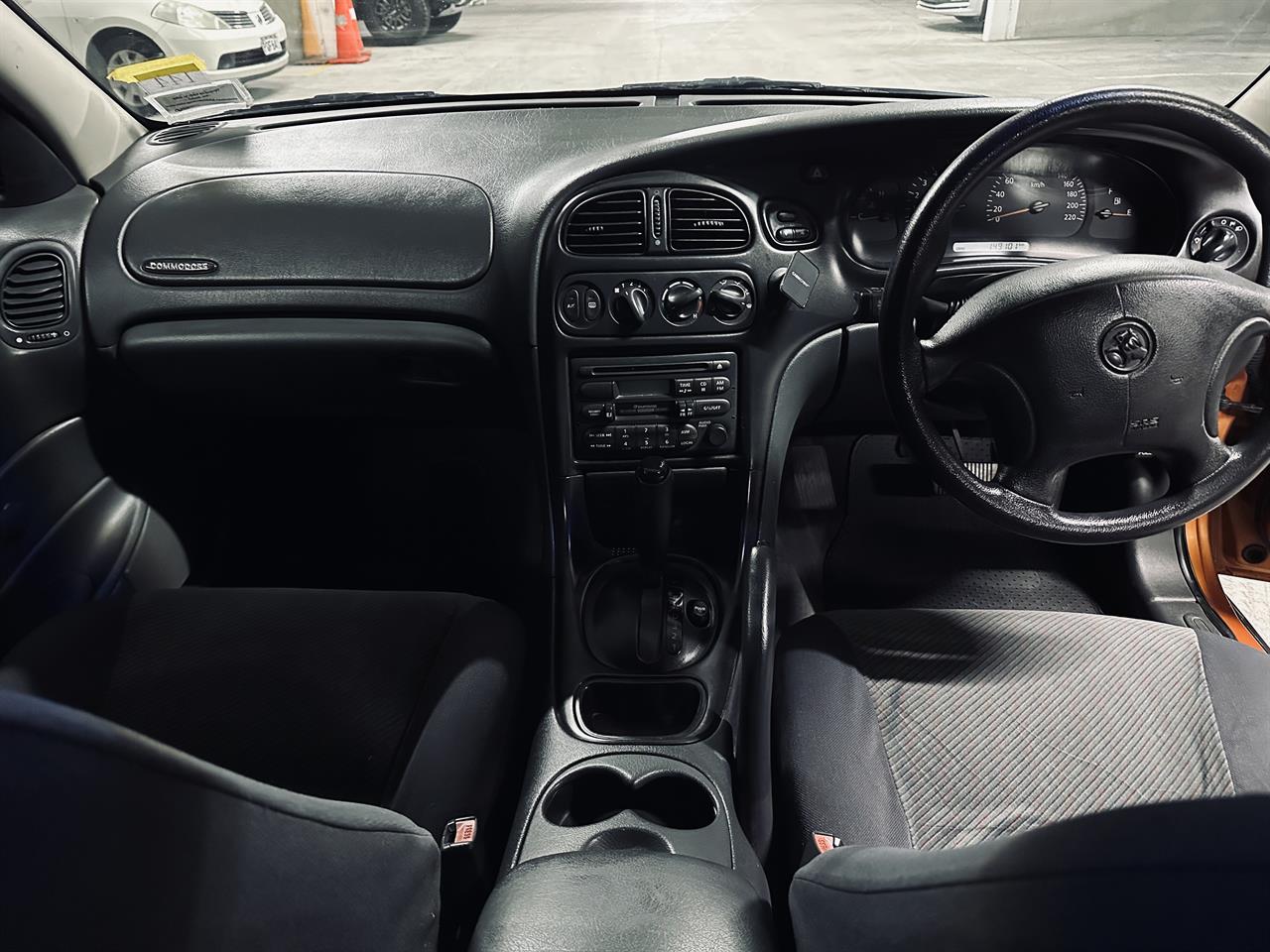 2000 Holden Commodore