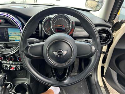 2015 Mini Cooper - Thumbnail