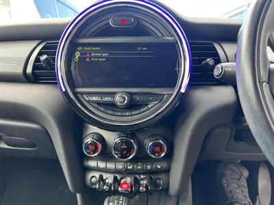 2015 Mini Cooper - Thumbnail