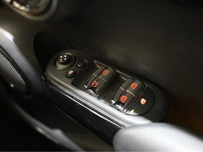 2017 Mini Cooper - Thumbnail