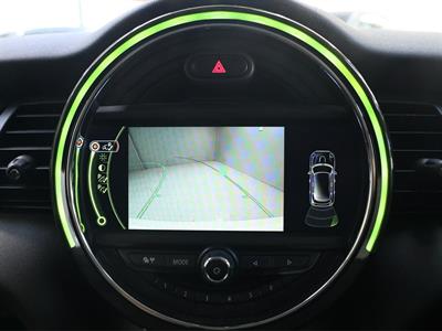 2017 Mini Cooper - Thumbnail