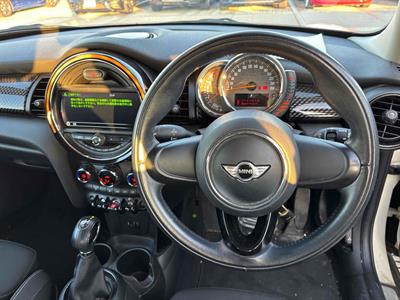 2017 Mini Cooper - Thumbnail