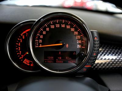2015 Mini Cooper - Thumbnail
