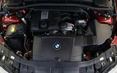 2010 BMW 320i - Thumbnail