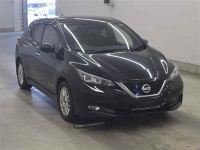 2017 Nissan Leaf - Thumbnail