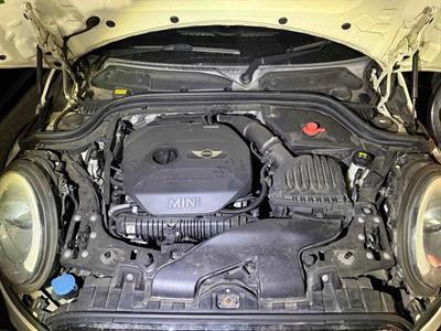 2015 Mini Cooper - Thumbnail
