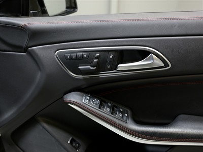 2014 Mercedes-Benz CLA 45 - Thumbnail