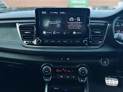2020 Kia Rio - Thumbnail