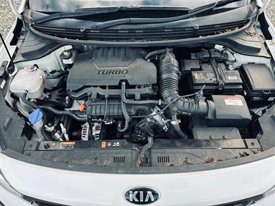 2020 Kia Rio - Thumbnail