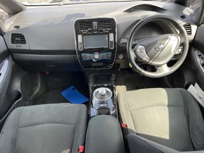 2014 Nissan Leaf - Thumbnail