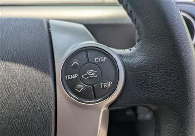 2013 Toyota Aqua - Thumbnail