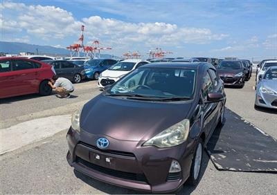 2013 Toyota Aqua - Thumbnail
