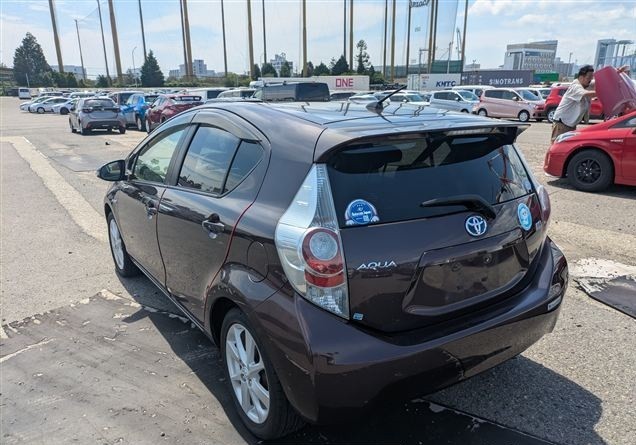 2013 Toyota Aqua