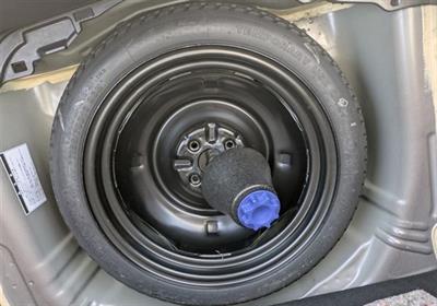 2013 Toyota Aqua - Thumbnail