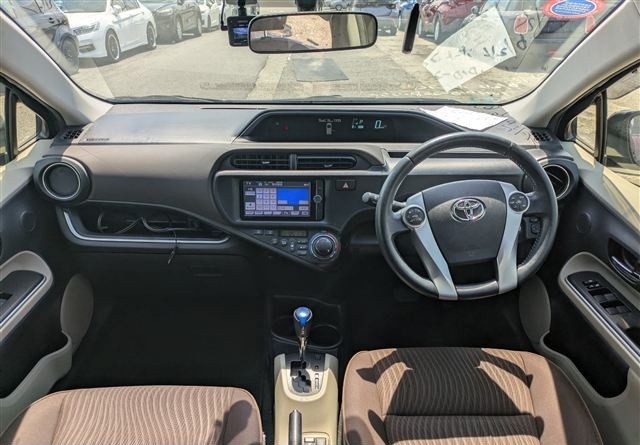 2013 Toyota Aqua