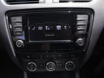 2017 Skoda Octavia - Thumbnail