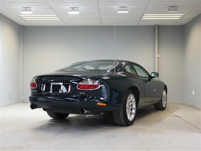 1999 Jaguar XKR - Thumbnail