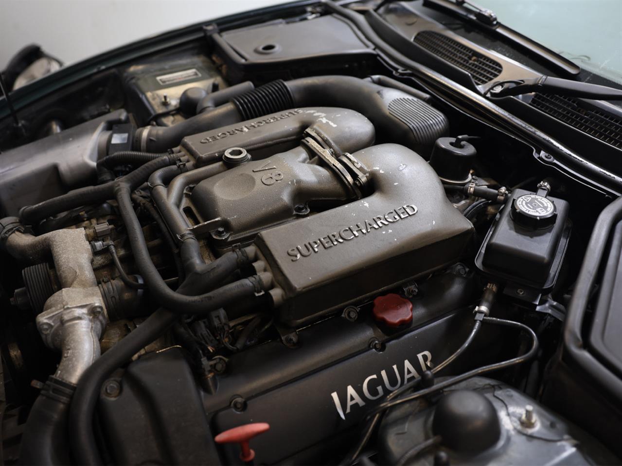 1999 Jaguar XKR