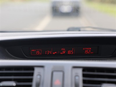 2014 Mazda Premacy - Thumbnail