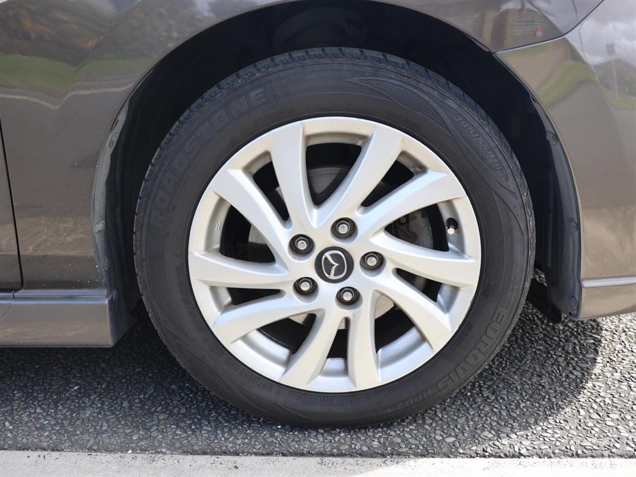 2014 Mazda Premacy