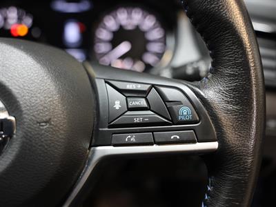 2020 Nissan X-Trail - Thumbnail