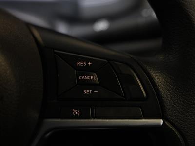 2020 Nissan Leaf - Thumbnail