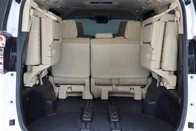 2020 Toyota Vellfire - Thumbnail