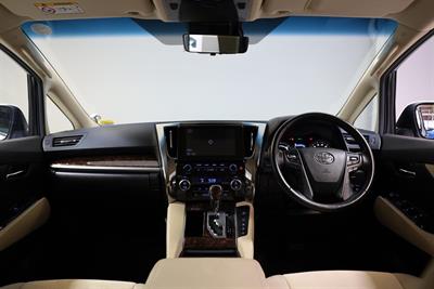 2020 Toyota Vellfire - Thumbnail