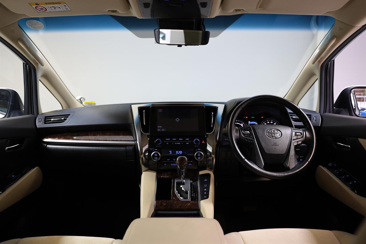 2020 Toyota Vellfire