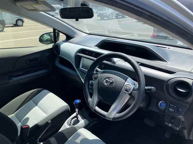 2013 Toyota Aqua