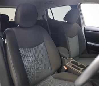 2018 Nissan Leaf - Thumbnail