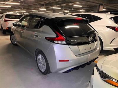 2018 Nissan Leaf - Thumbnail