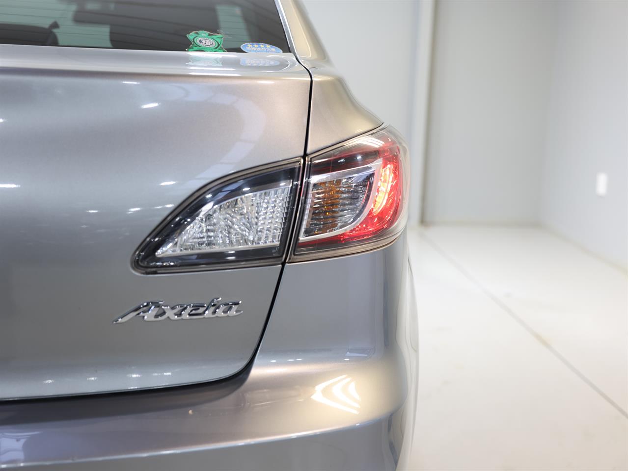 2012 Mazda Axela