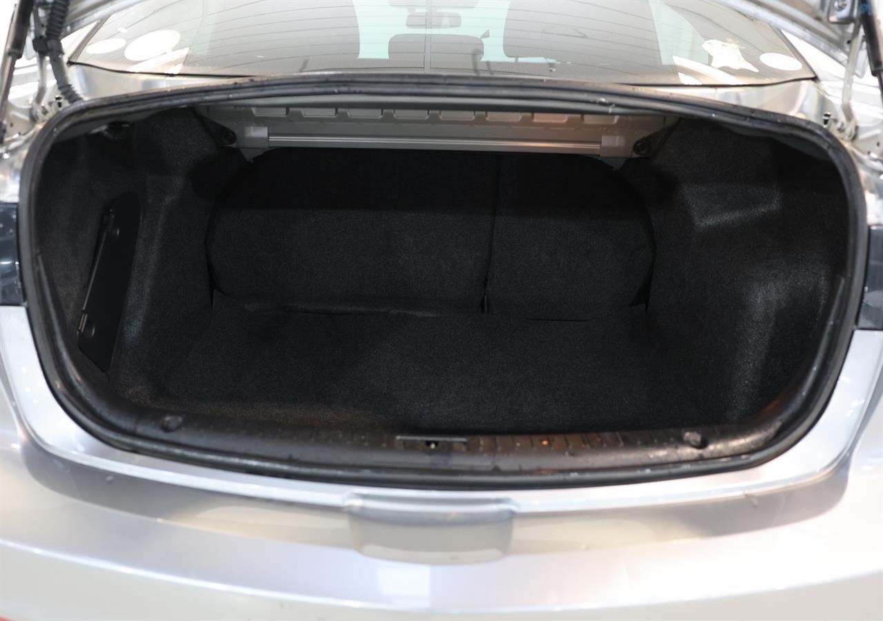 2012 Mazda Axela