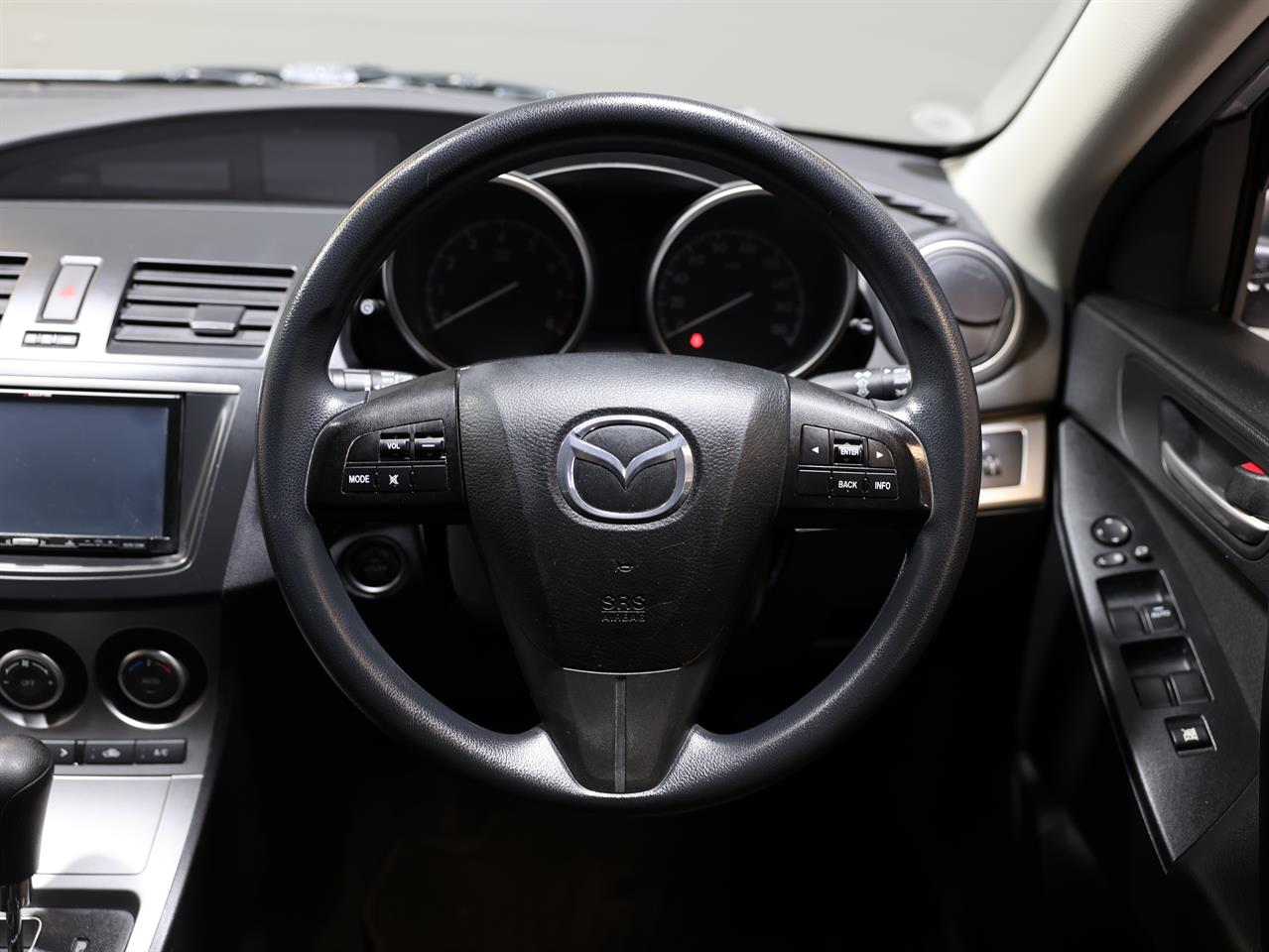 2012 Mazda Axela