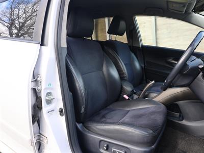 2007 Toyota Blade - Thumbnail