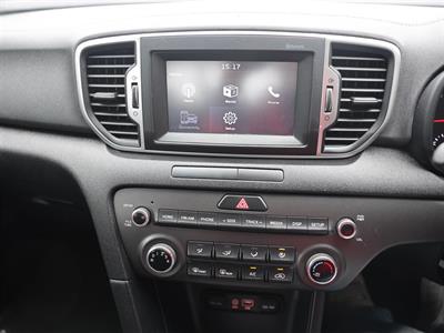 2018 Kia sportage - Thumbnail