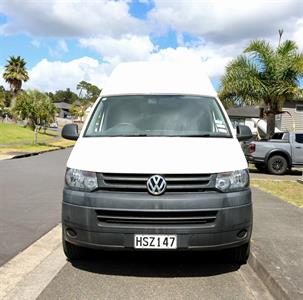 2014 Volkswagen T5 - Thumbnail