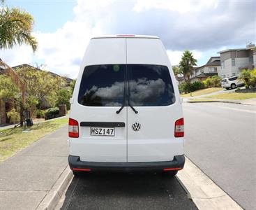 2014 Volkswagen T5 - Thumbnail