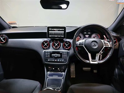 2015 Mercedes-Benz A 250 - Thumbnail