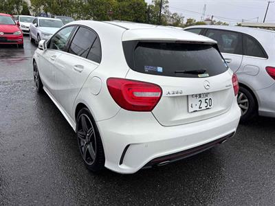 2015 Mercedes-Benz A 250 - Thumbnail