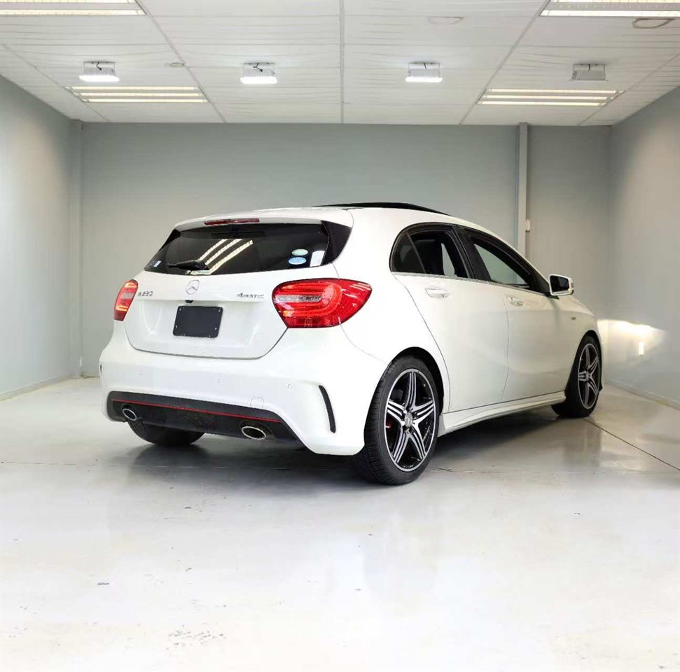 2015 Mercedes-Benz A 250