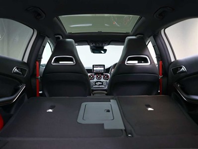 2015 Mercedes-Benz A 250 - Thumbnail