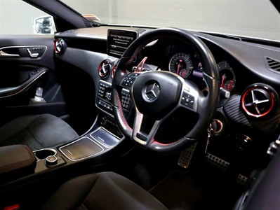 2015 Mercedes-Benz A 250 - Thumbnail