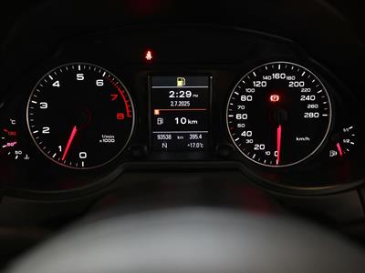 2010 Audi Q5 - Thumbnail
