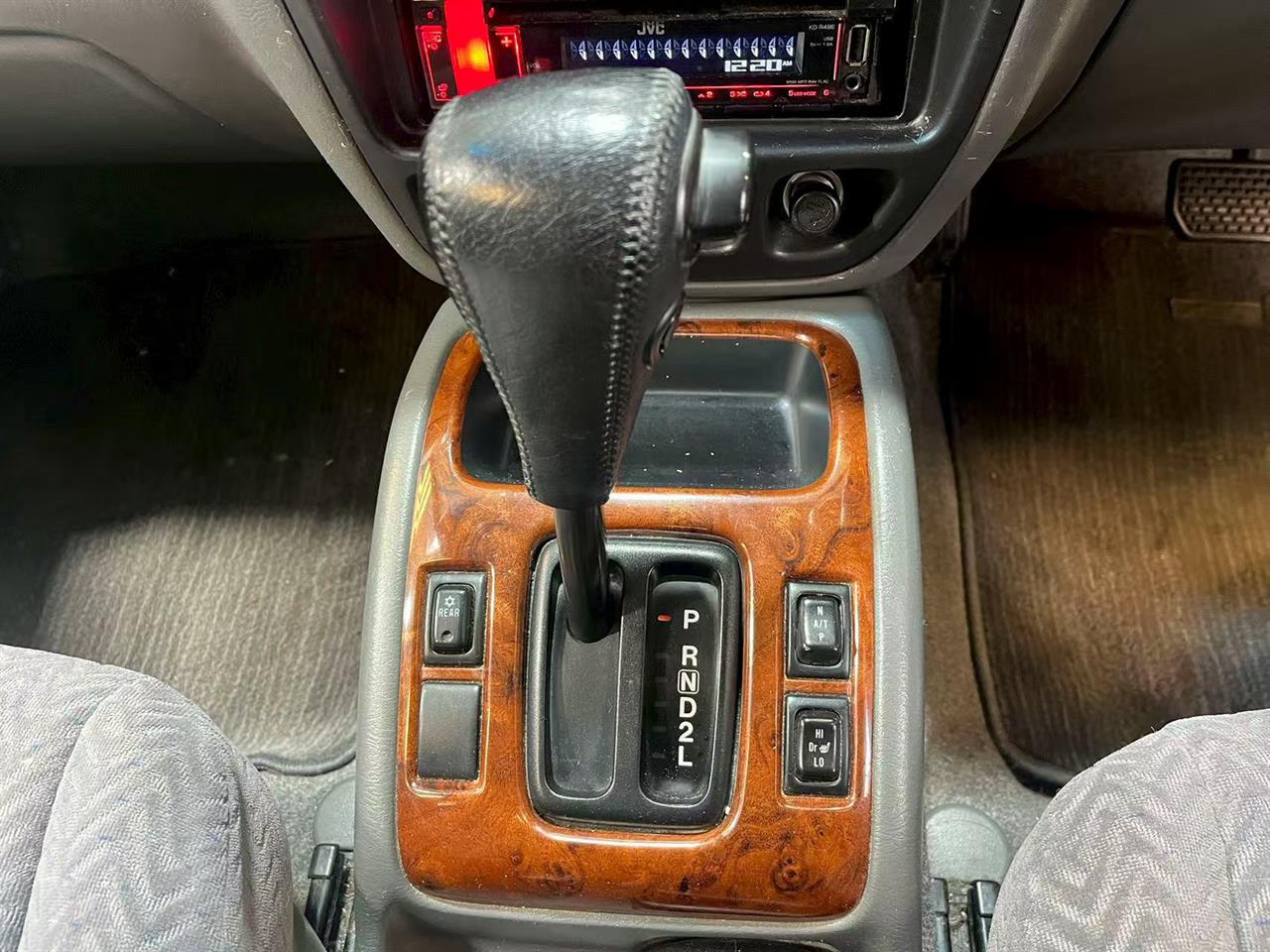 2001 Suzuki Grand Escudo