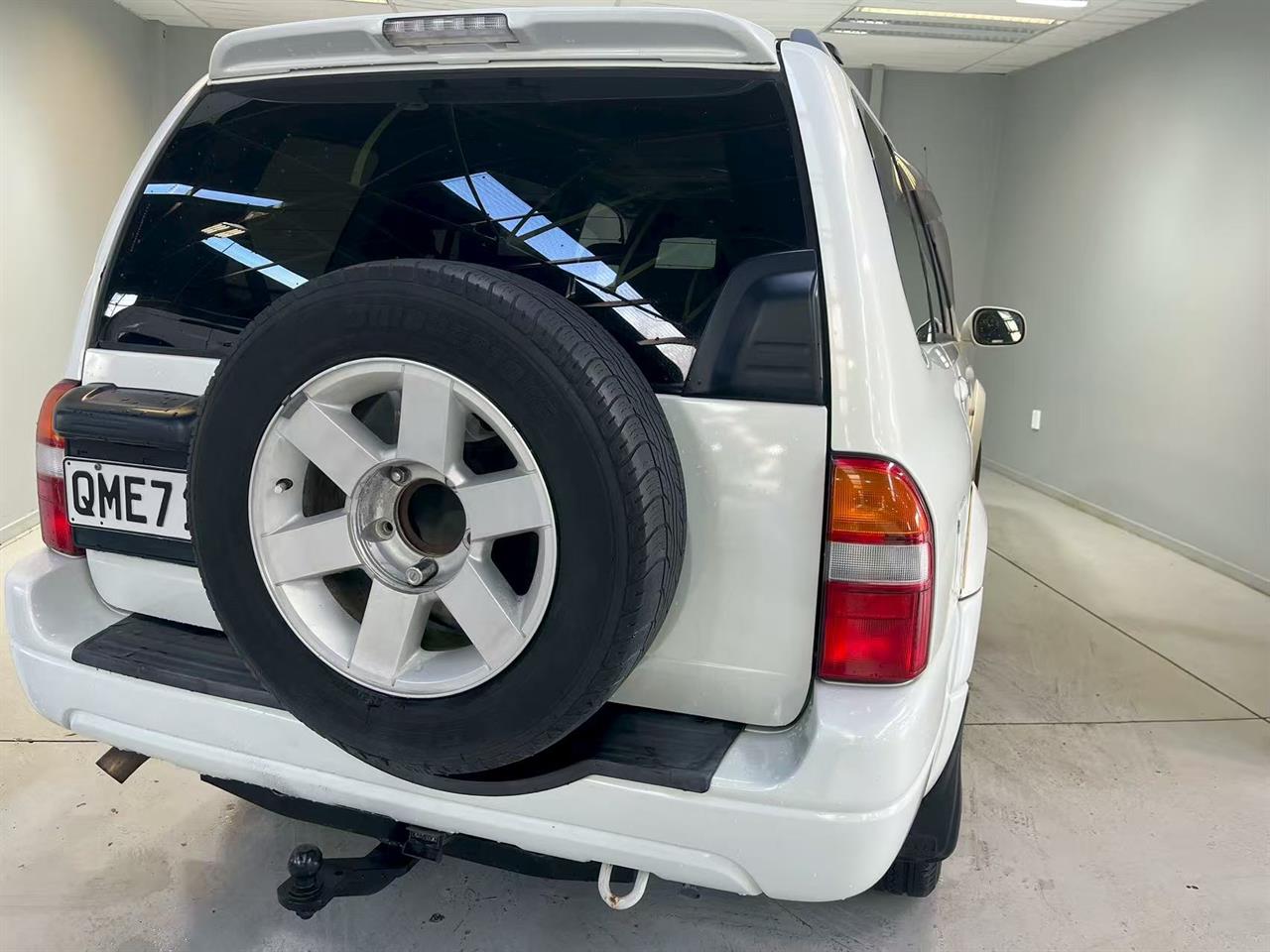 2001 Suzuki Grand Escudo