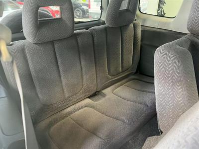 2001 Suzuki Grand Escudo - Thumbnail