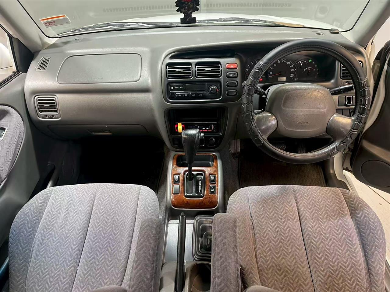 2001 Suzuki Grand Escudo